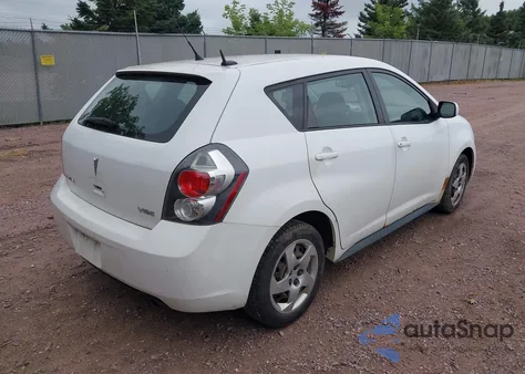 2009 Pontiac Vibe z USA, uszkodzony, nr VIN 5Y2SP67889Z442178
